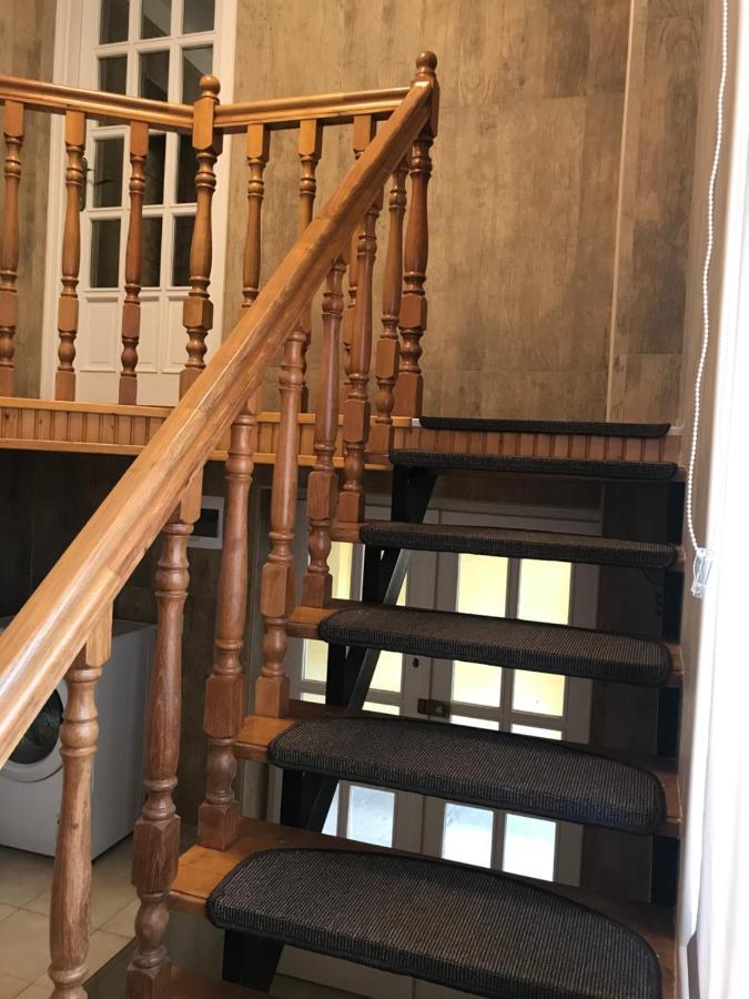 Mora Apartman 2 Кишкунфеледьхаза Экстерьер фото